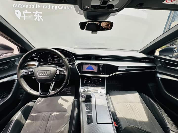 Audi A6L 40 TFSI люкс-динамик — фото 6