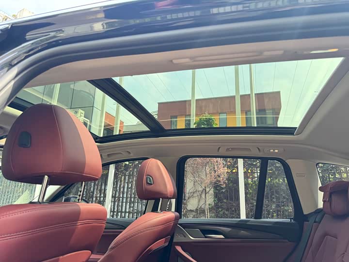 BMW X3 2023 x Drive 30i Leading M — фото 16