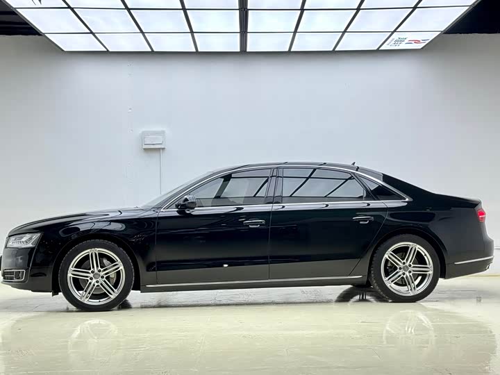 Audi A8 2016 A 8 L 45 TFSI quattro Comfort — фото 3