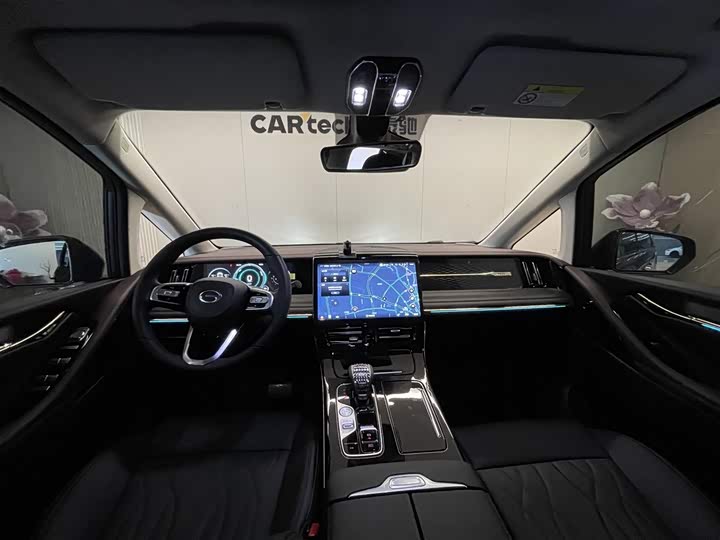 Trumpchi M8 2024 Hybrid — фото 12