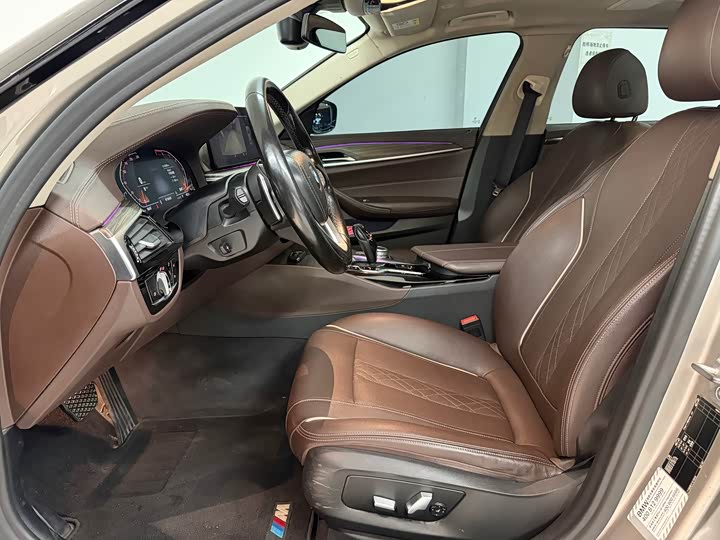 BMW 5-Series 2021 530 Li Leading — фото 4
