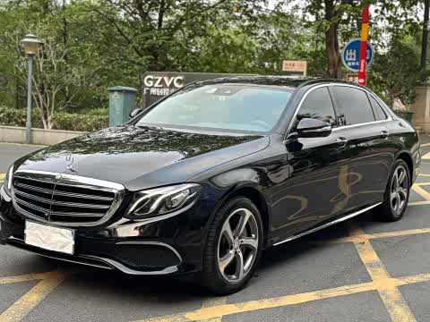 Mercedes-Benz E-Class 2017 E 300 L Luxury — фото 17