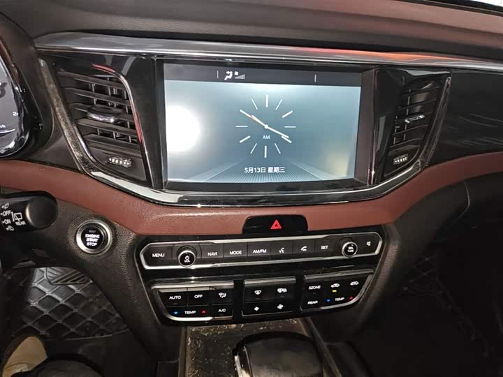 Trumpchi GS8 2017 320 T 2 WD ( ) — фото 13