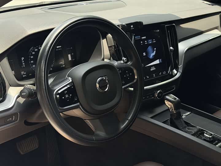 Volvo S60 2020 T 4 — фото 7