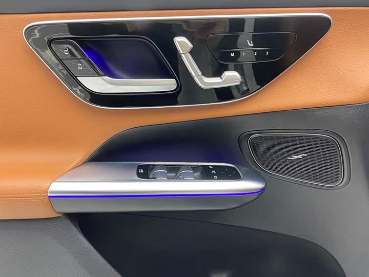 Mercedes-Benz GLC 2023 GLC 300 L 4 MATIC 5 — фото 27