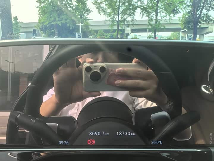 Mercedes-Benz E-Class рестайлинг E 260 L — фото 15