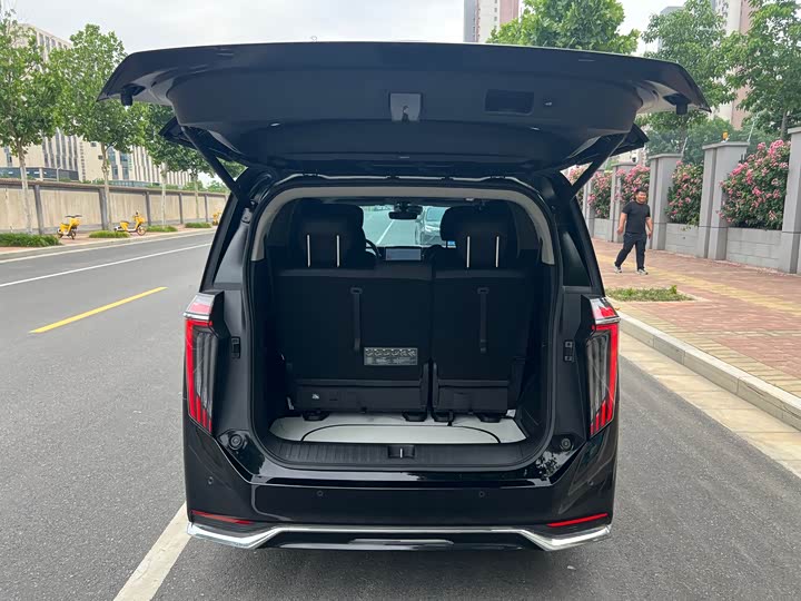 Trumpchi M8 2024 Hybrid — фото 19
