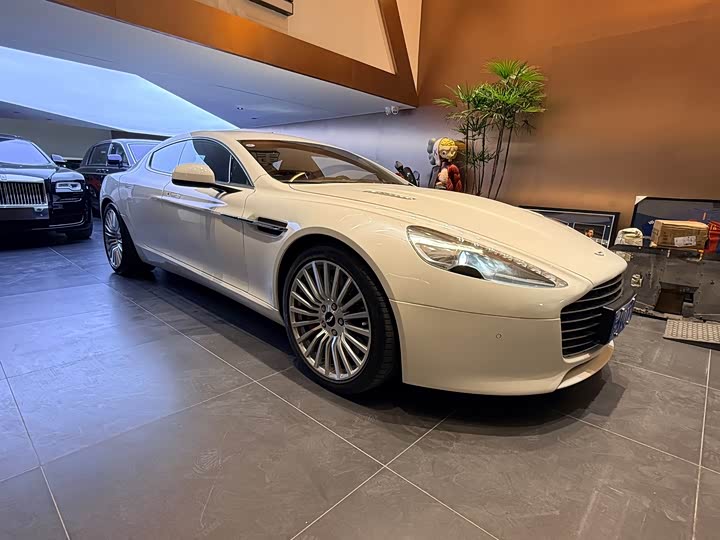 Aston Martin Rapide 2013 6.0 L S — фото 2