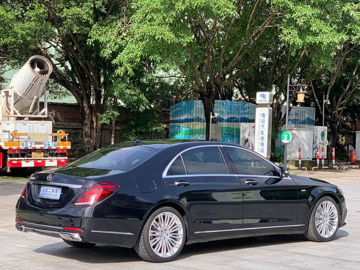 Mercedes-Benz S-Class S 320 L — фото 19
