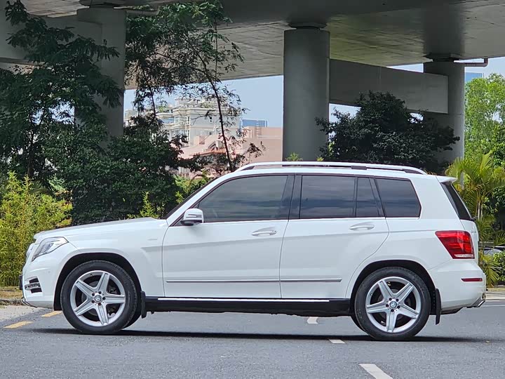 Mercedes-Benz GLK-Class 2015 GLK 300 4 MATIC Luxury — фото 11
