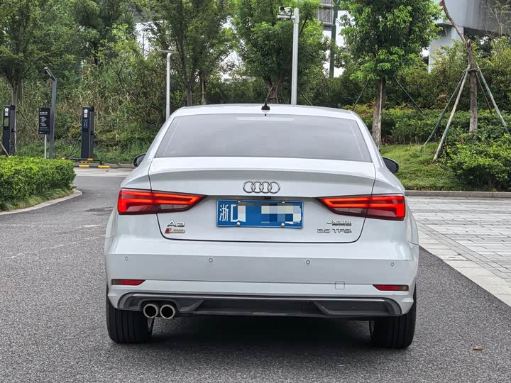 Audi A3 2019 Limousine 35 TFSI VI — фото 5