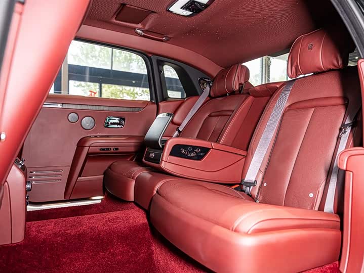 Rolls-Royce Ghost — фото 11