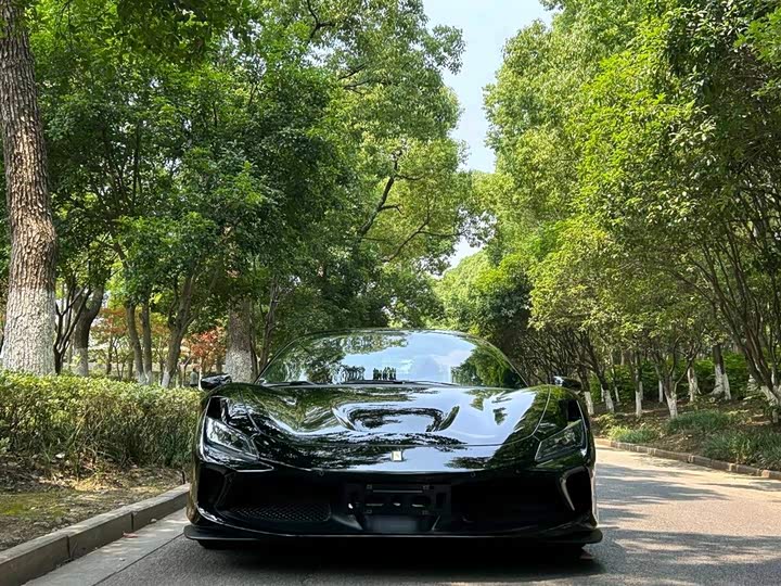 Ferrari F8 2019 Tributo 3.9 T V 8 — фото 2