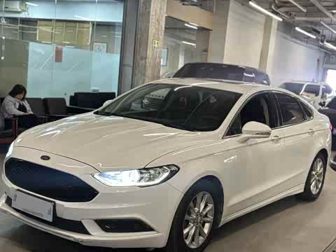 Ford Mondeo — фото 10