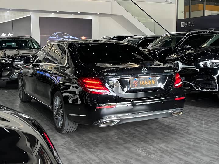 Mercedes-Benz E-Class 2020 E 300 L — фото 4