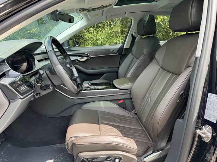 Audi A8 2019 Plus A 8 L 50 TFSI quattro Comfort — фото 4