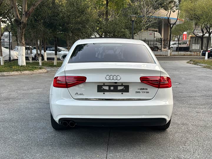 Audi A4L 35 TFSI автомат стандарт — фото 6