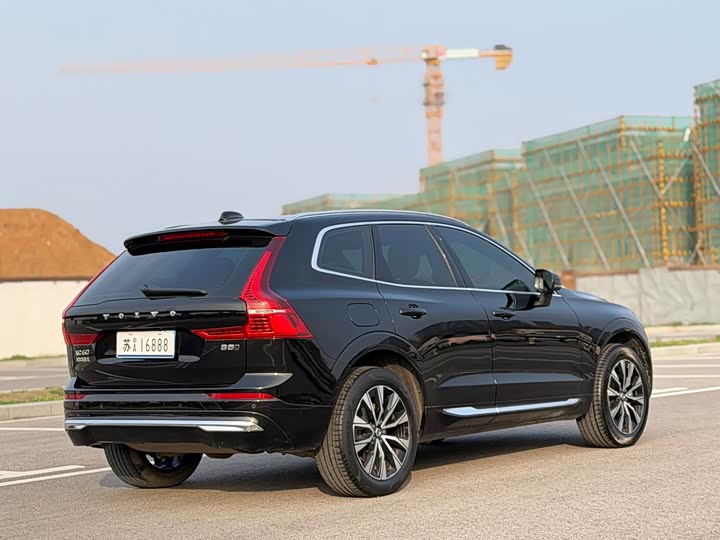 Volvo XC60 2024 B 5 4 WD — фото 6