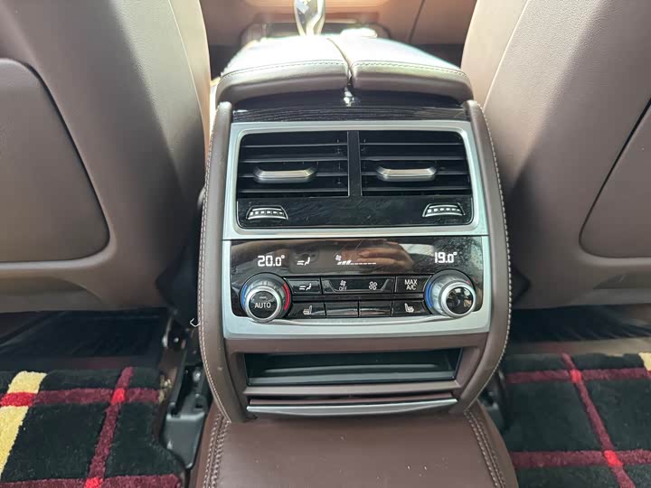 BMW 7 Series 730Li M спортпакет — фото 15