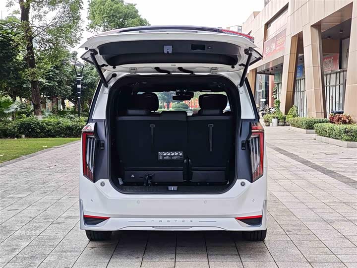 Trumpchi M8 2023 — фото 17