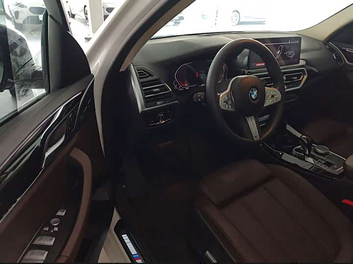 BMW X3 2022 x Drive 25i M — фото 6