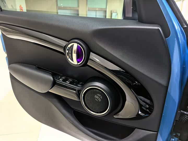 MINI Hatch — фото 15