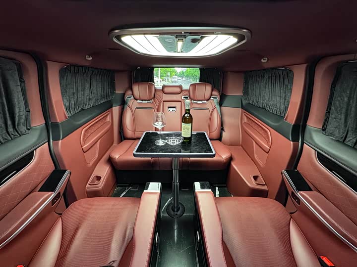 Ford Tourneo — фото 34