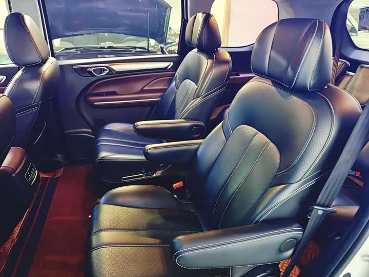 Trumpchi M6 2023 PRO 270 T DCT — фото 9