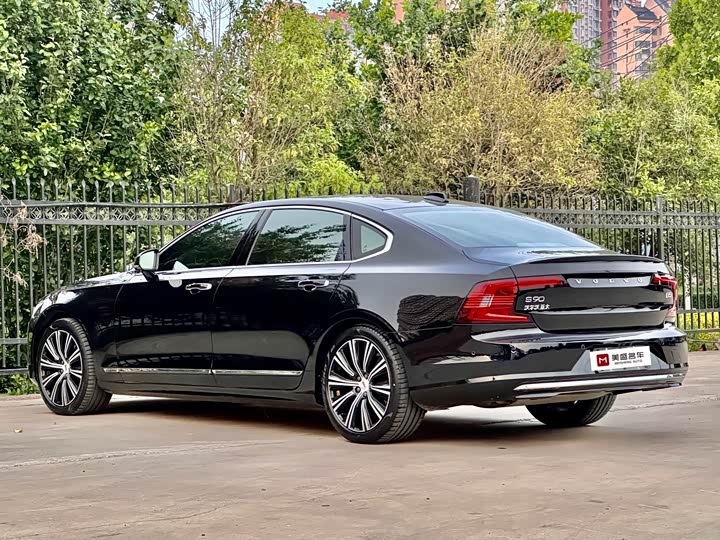 Volvo S90 2022 B 5 — фото 7