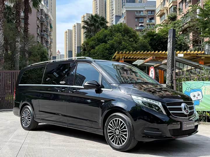 Mercedes-Benz V-Class 2018 V 260 L VI — фото 2