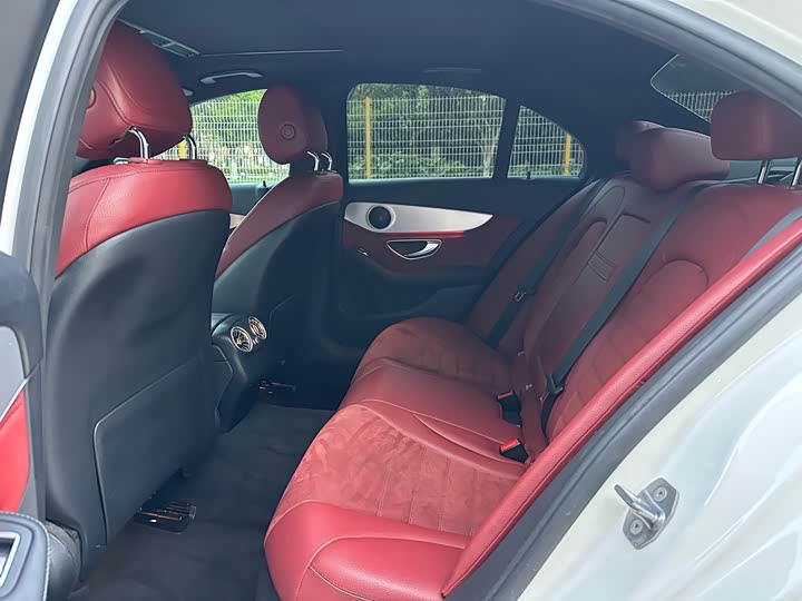 Mercedes-Benz C-Class 2017 C 200 — фото 5