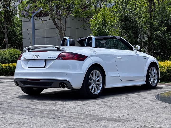 Audi TT 2013 TT Roadster 45 TFSI — фото 11