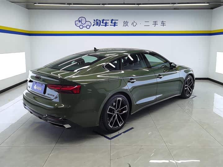 Audi A5 2024 Sportback 40 TFSI — фото 3