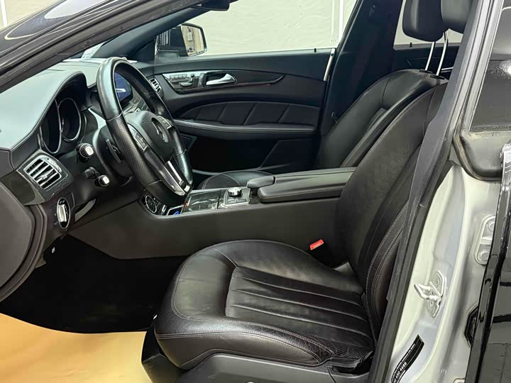 Mercedes-Benz CLS 2013 CLS 350 — фото 10