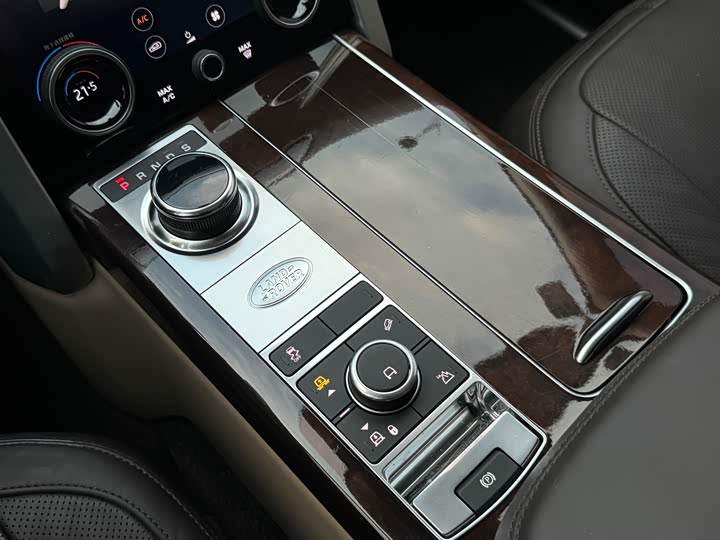 Land Rover Range Rover — фото 19
