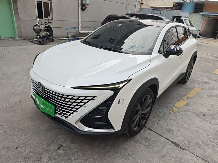 Changan UNI-T 2020 1.5 T Flagship — фото 2
