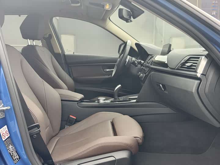 BMW 3-Series 2018 320 Li Leading M — фото 11