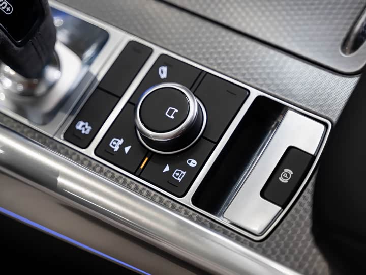 Land Rover Range Rover Sport — фото 17