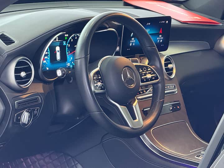 Mercedes-Benz GLC 2020 GLC 260 L 4 MATIC Luxury — фото 6