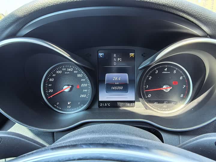 Mercedes-Benz C-Class 2015 C 300 — фото 11