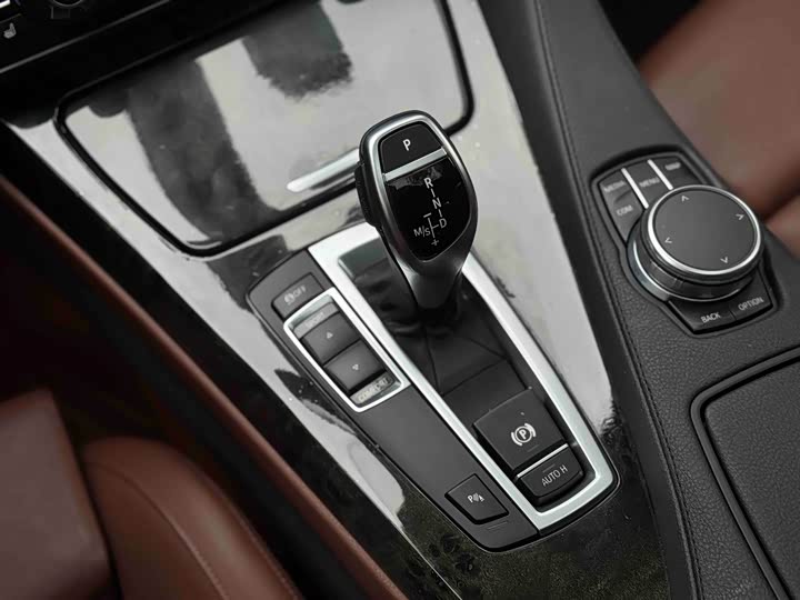 BMW 6-Series 2016 640i Gran Coupe — фото 7