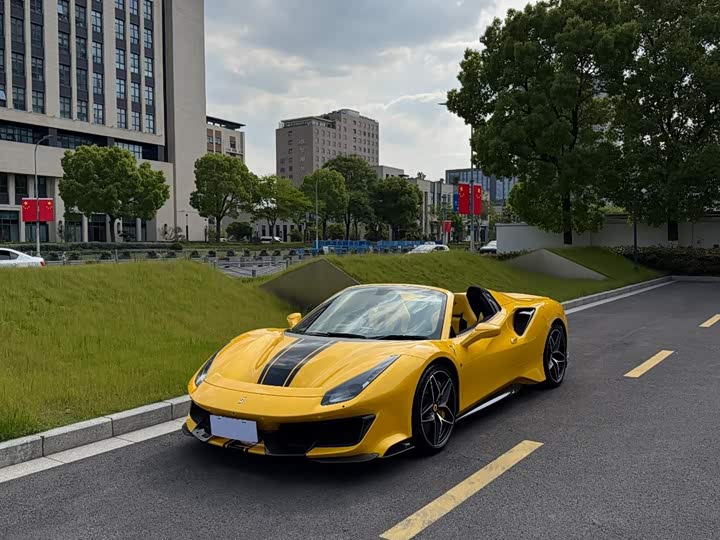 Ferrari 488 2019 488 Pista Spider — фото 1