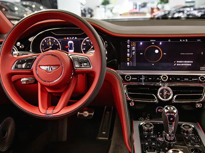 Bentley Flying Spur — фото 6