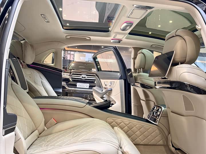 Maybach S-Class 2019 S 680 — фото 9