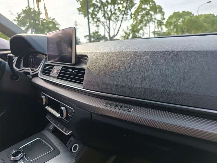 Audi Q5L 2018 45 TFSI V — фото 19