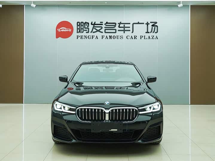 BMW 5-Series 2022 525 Li M — фото 2