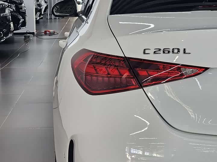 Mercedes-Benz C-Class 2025 C 260 L — фото 4