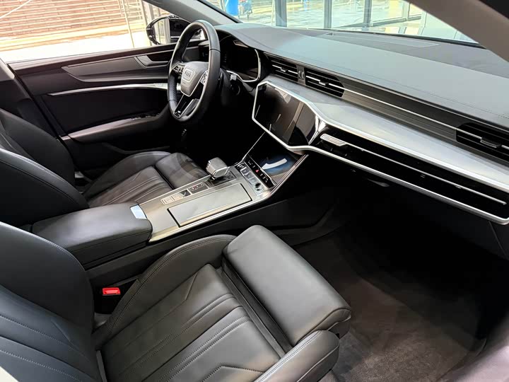 Audi A 7 2024 45 TFSI — фото 6