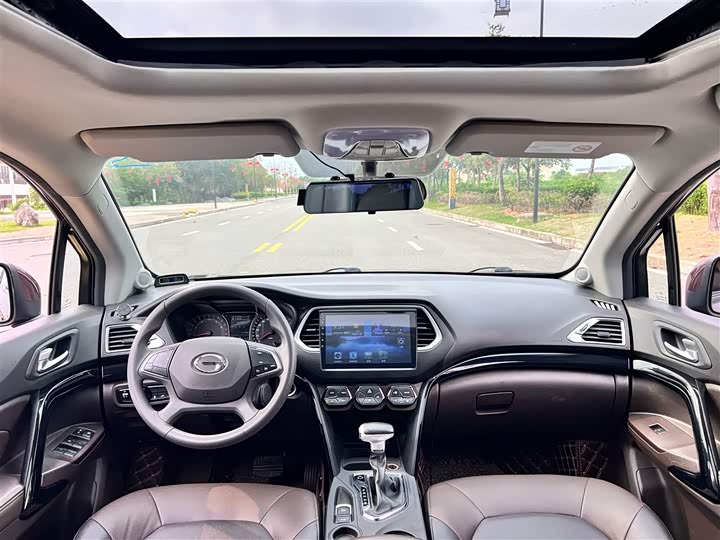 Trumpchi GS4 2017 235 T AT 2 WD — фото 18