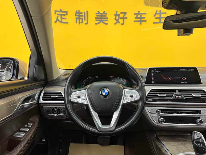 BMW 7-Series 2019 740 Li Leading — фото 11